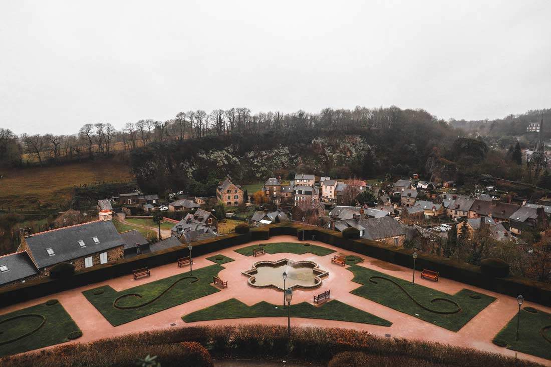 qué ver en Fougéres Bretaña Francia Jardín Público