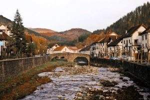 Qué ver en Ochagavía Valle de Salazar Pirineo Navarro Qué ver en Navarra Excursiones desde Pamplona más bonitas