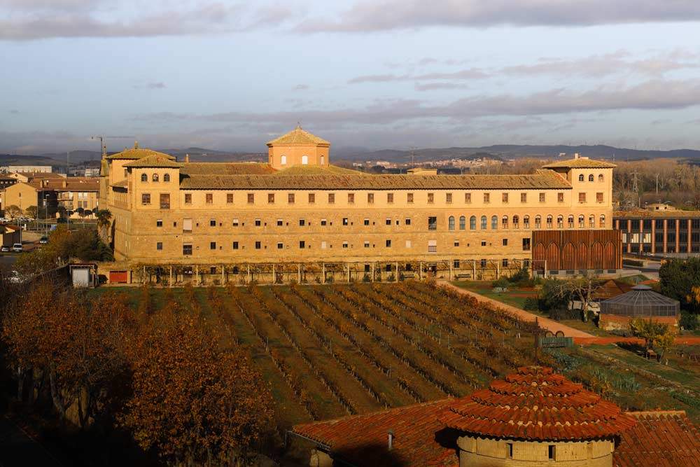 Qué ver en Olite Qué ver en Navarra Pueblos más bonitos de Navarra Convento de San Francisco