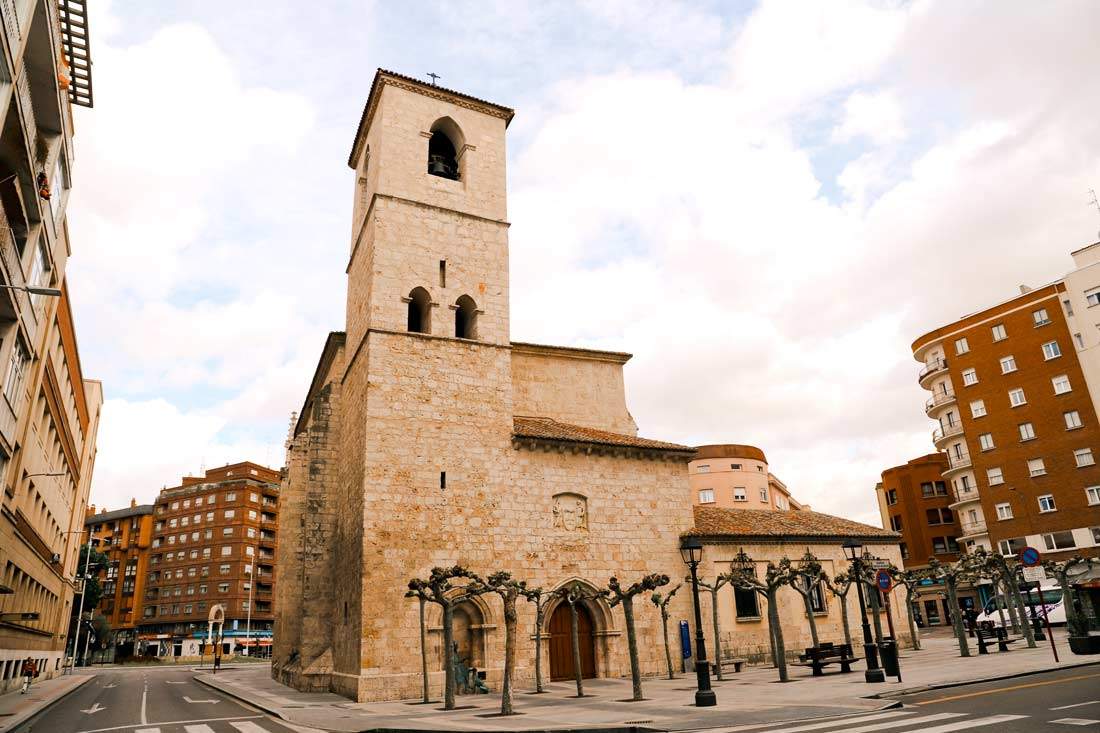 Qué ver en Palencia Lugares más bonitos Castilla y León Parroquia de San Lázaro