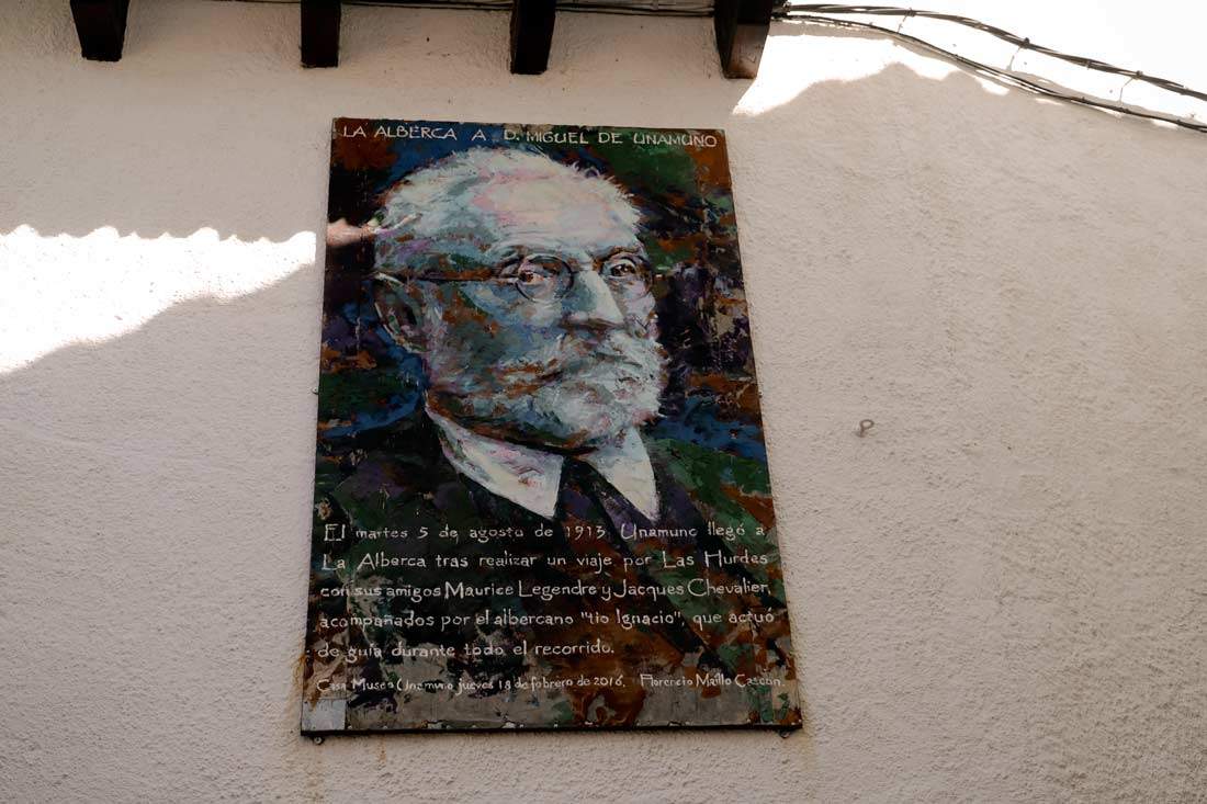 qué ver en salamanca los pueblos más bonitos de salamanca provincia Castilla y León qué ver en la La Alberca Homenaje a Miguel de Unamuno