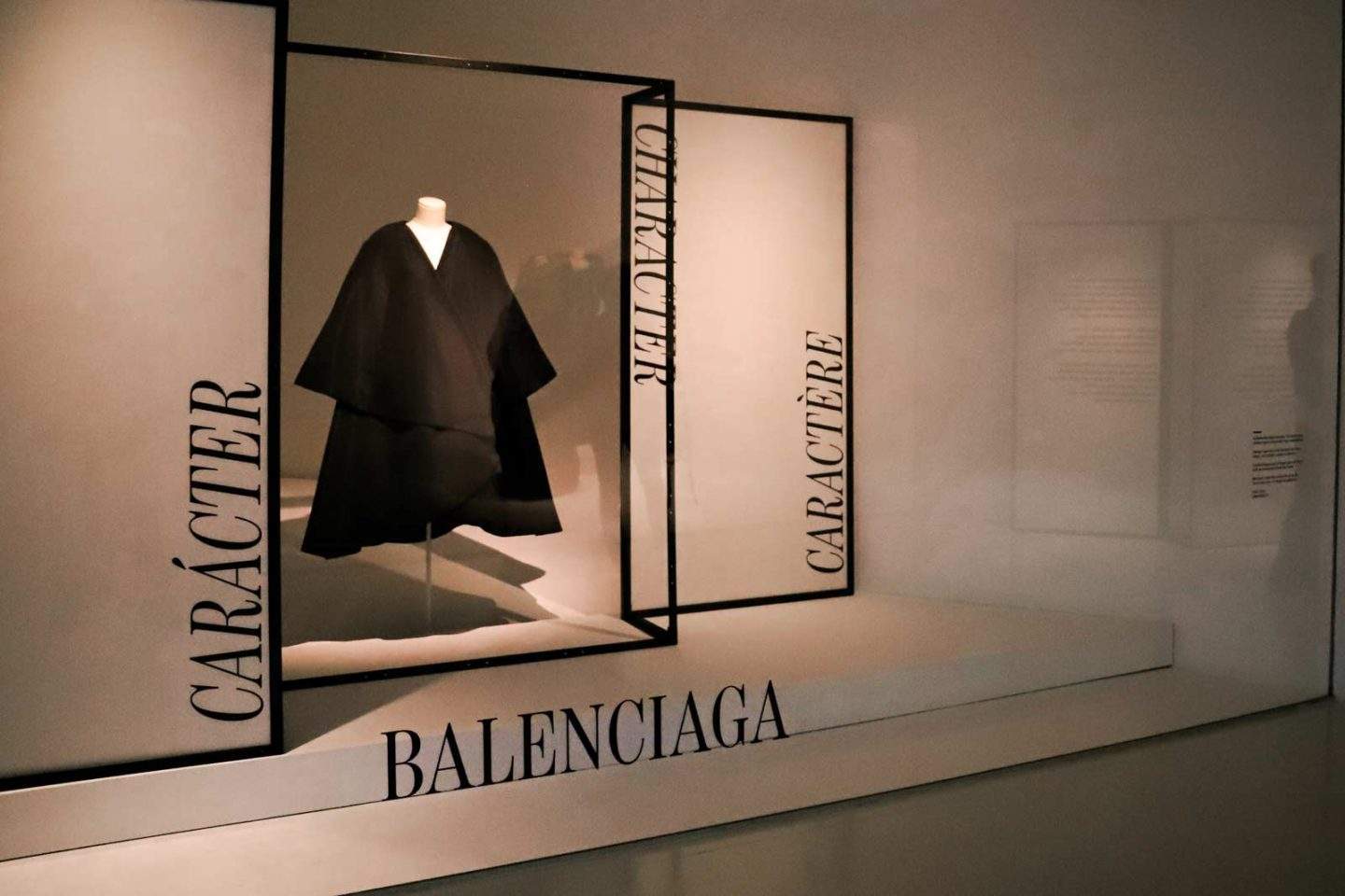 Visita al Museo Balenciaga en Getaria Qué ver en Getaria Qué ver en Guipúzcoa Qué ver cerca de San Sebastián Qué ver en el País Vasco Museo Cristóbal Balenciaga