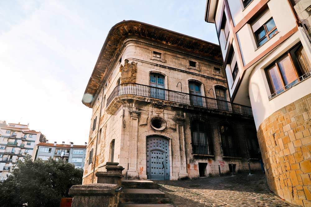 QUÉ VER EN MUTRIKU PUEBLOS MÁS BONITOS DE GUIPÚZCOA GIPUZKOA PUEBLOS BONITOS COSTA GUIPUZCOANA QUÉ VER EN GIPUZKOA QUÉ VER EN GUIPÚZCOA QUÉ VER EN EUSKADI QUÉ VER EN EL PAÍS VASCO MOTRICO PALACIO MONTALIVET