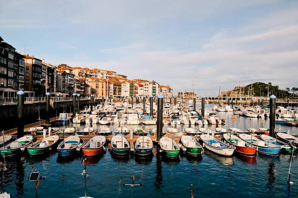 QUÉ VER EN LEKEITIO PUEBLOS MÁS BONITOS DE VIZCAYA BIZKAIA PUEBLOS BONITOS COSTA VIZCAÍNA QUÉ VER EN BIZKAIA QUÉ VER EN VIZCAYA QUÉ VER EN EUSKADI QUÉ VER EN EL PAÍS VASCO PUERTO DE LEKEITIO