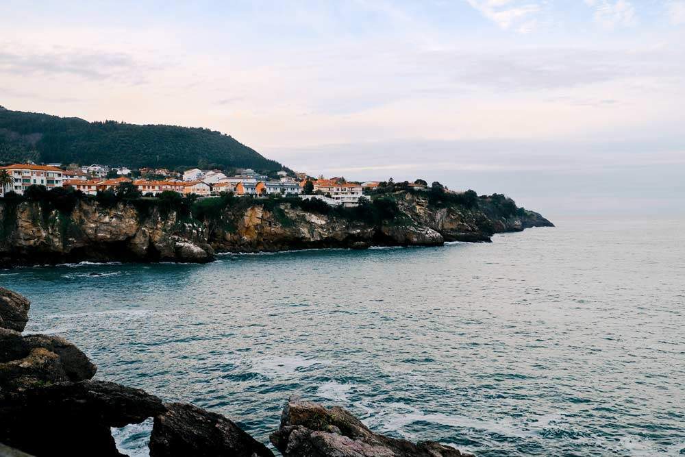 QUÉ VER EN LEKEITIO PUEBLOS MÁS BONITOS DE VIZCAYA BIZKAIA PUEBLOS BONITOS COSTA VIZCAÍNA QUÉ VER EN BIZKAIA QUÉ VER EN VIZCAYA QUÉ VER EN EUSKADI QUÉ VER EN EL PAÍS VASCO ATALAYA DE LEKEITIO TALA