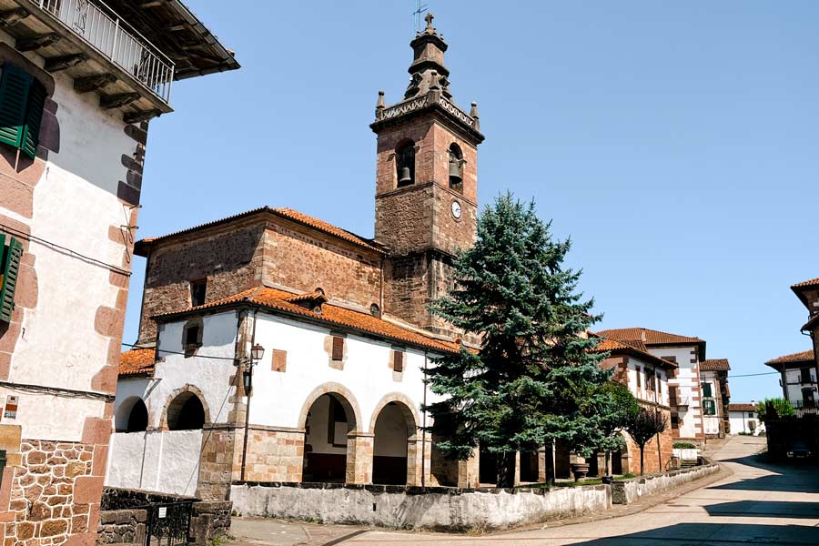 QUÉ VER EN ARIZKUN QUÉ VER EN EL VALLE DEL BAZTAN PUEBLOS MÁS BONITOS QUE VER EN NAVARRA NORTE QUÉ VER CERCA DE ELIZONDO